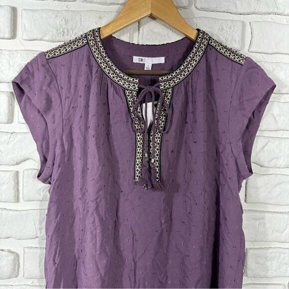 NEW DR2 Swiss Dot Embroidered Top Size Small - Picture 8 of 8